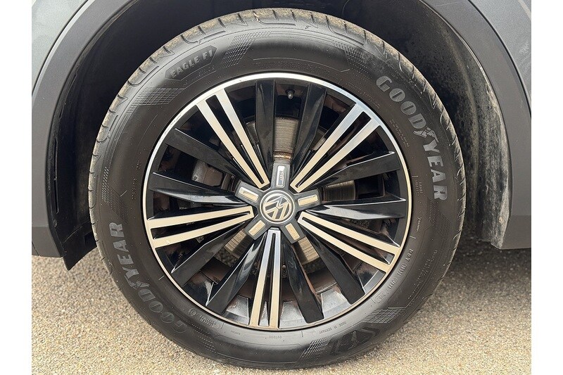 Used Volkswagen Tiguan 2017 for sale - 75516470: Photo 18