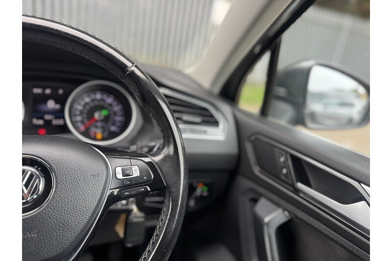 Used Volkswagen Tiguan 2017 for sale - 75516470: Photo 33