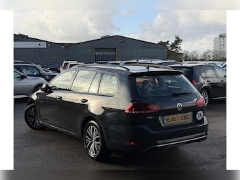 Used Volkswagen Golf 2018 for sale - 76792971: Photo