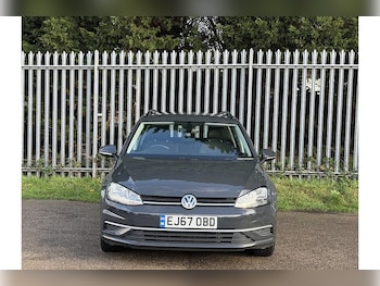 Used Volkswagen Golf 2018 for sale - 76792971: Photo