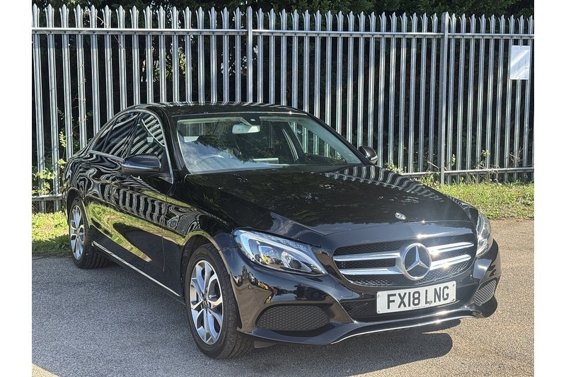 Used Mercedes-Benz C Class 2018 for sale - 76392250: Photo 2