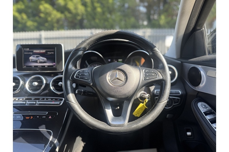 Used Mercedes-Benz C Class 2018 for sale - 76392250: Photo 31