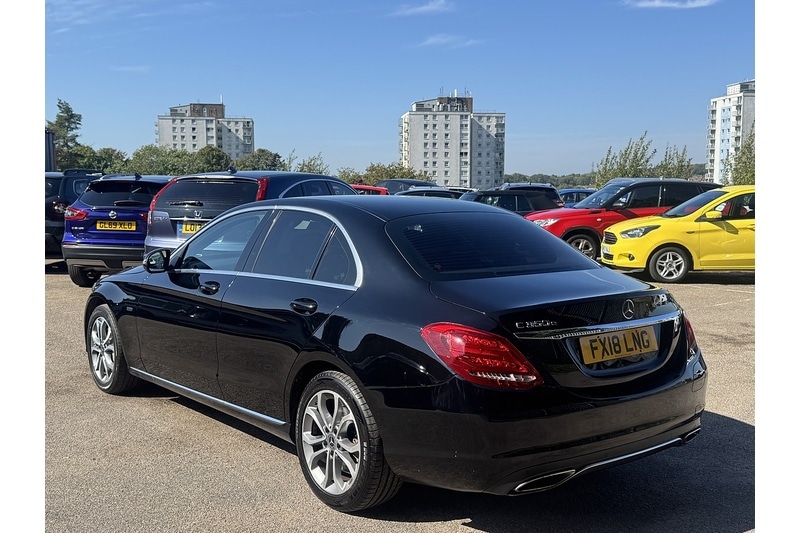 Used Mercedes-Benz C Class 2018 for sale - 76392250: Photo 7