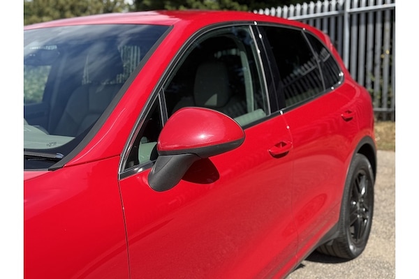 Used Porsche Cayenne 2013 for sale - 73909821: Photo 11