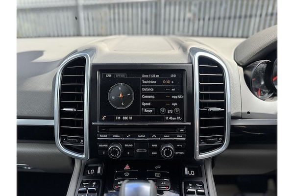 Used Porsche Cayenne 2013 for sale - 73909821: Photo 38