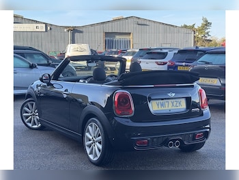Used MINI Convertible 2017 for sale - 76280486: Photo 2