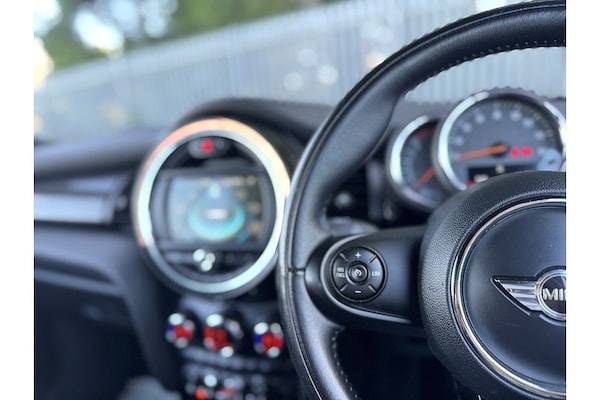 Used MINI Convertible 2017 for sale - 76280486: Photo 30