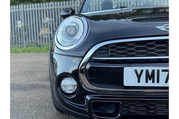 Used MINI Convertible 2017 for sale - 76280486: Photo 9