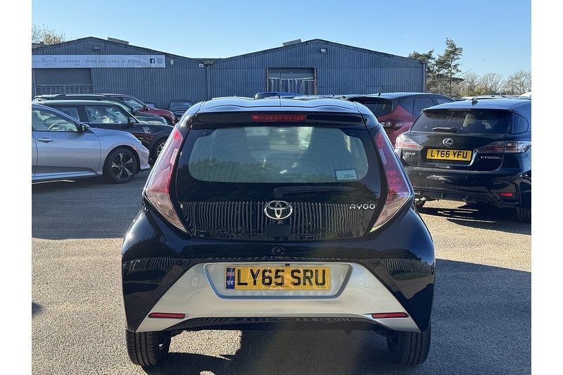 Used Toyota AYGO 2015 for sale - 76591238: Photo 10
