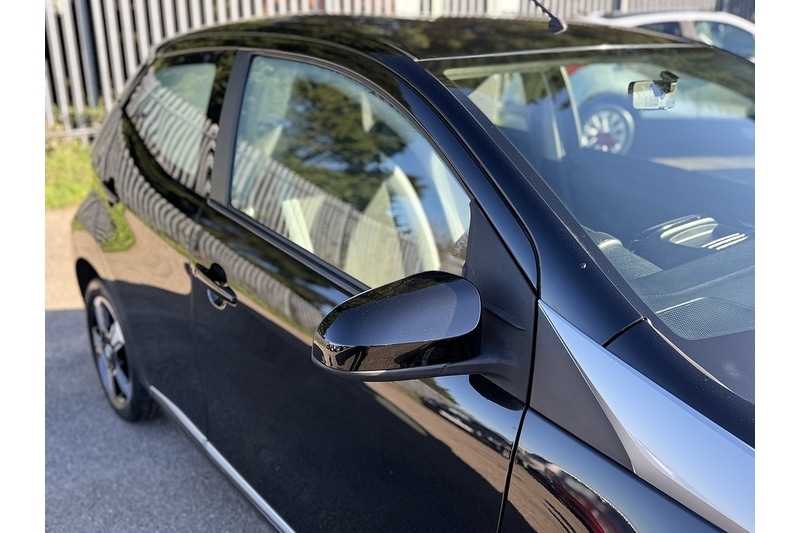 Used Toyota AYGO 2015 for sale - 76591238: Photo 16