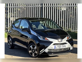 2015 - VVT-i x-clusiv 5-Door