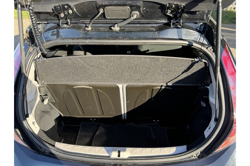 Used Toyota AYGO 2015 for sale - 76591238: Photo 47