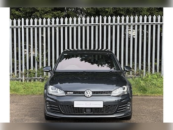 Used Volkswagen Golf 2015 for sale - 78124750: Photo