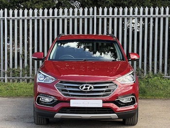 Used Hyundai Santa Fe 2017 for sale - 78710629: Photo