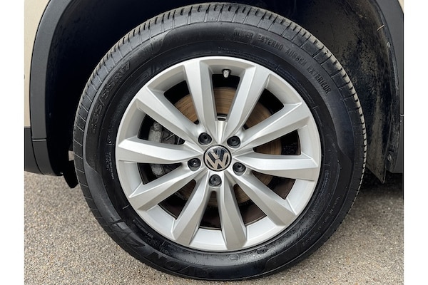 Used Volkswagen Tiguan 2014 for sale - 76210954: Photo 18
