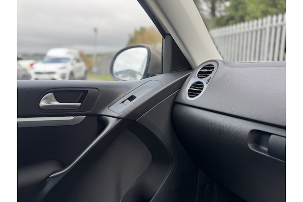 Used Volkswagen Tiguan 2014 for sale - 76210954: Photo 38