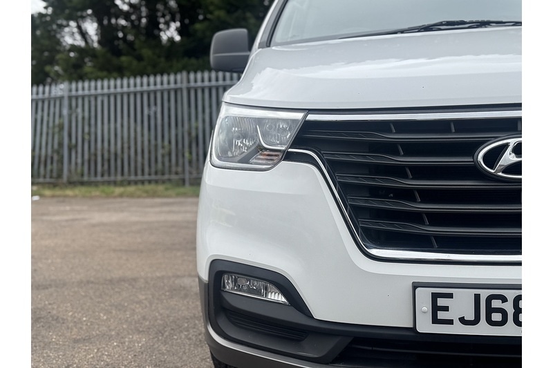 Used Hyundai i800 2018 for sale - 75384625: Photo 9