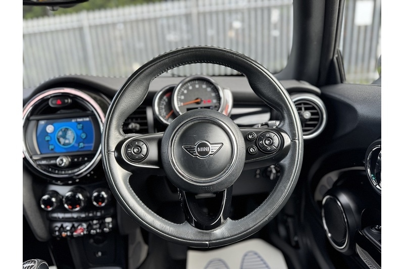 Used MINI Hatch 2018 for sale - 76320274: Photo 26