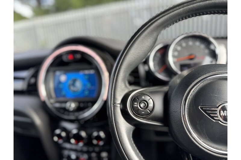 Used MINI Hatch 2018 for sale - 76320274: Photo 28