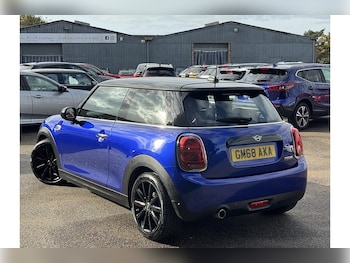Used MINI Hatch 2018 for sale - 76320274: Photo