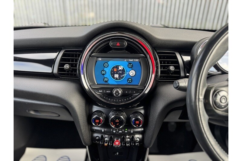 Used MINI Hatch 2018 for sale - 76320274: Photo 34