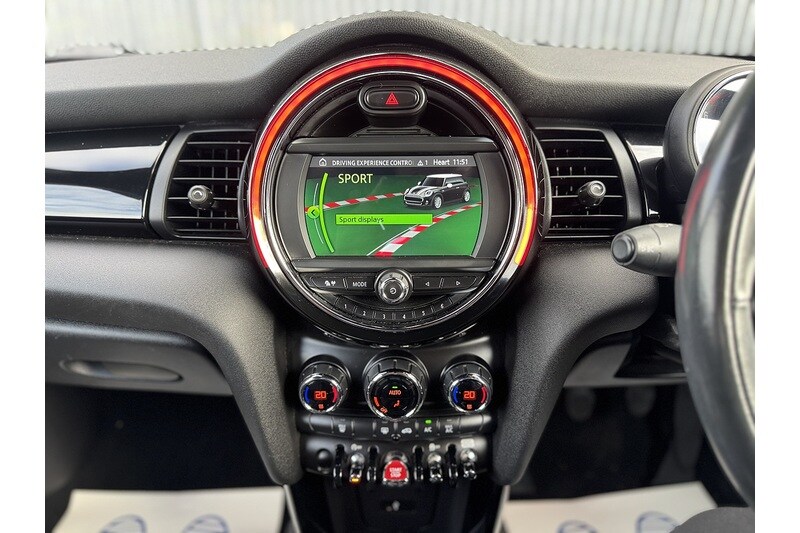 Used MINI Hatch 2018 for sale - 76320274: Photo 37