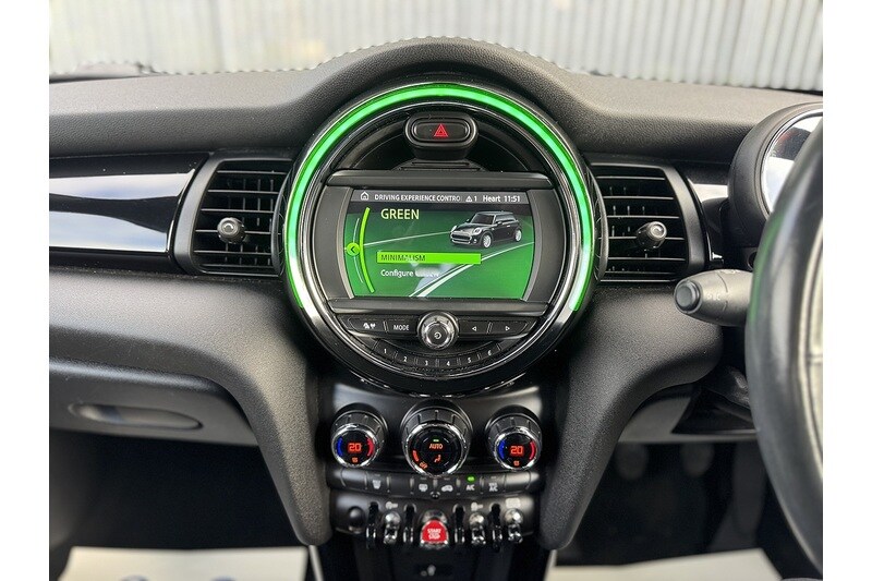 Used MINI Hatch 2018 for sale - 76320274: Photo 41