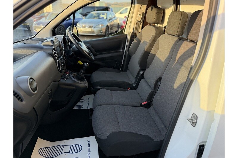 Used Peugeot Partner 2017 for sale - 76638645: Photo 14