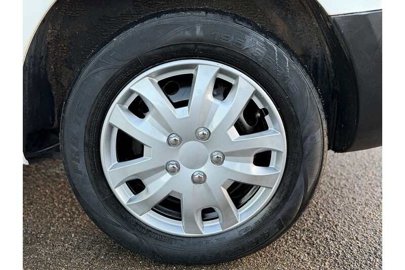 Used Peugeot Partner 2017 for sale - 76638645: Photo 19