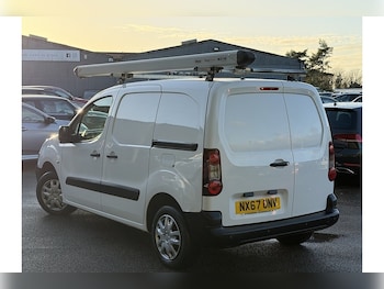 Used Peugeot Partner 2017 for sale - 76638645: Photo