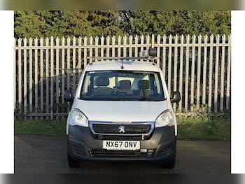 Used Peugeot Partner 2017 for sale - 76638645: Photo