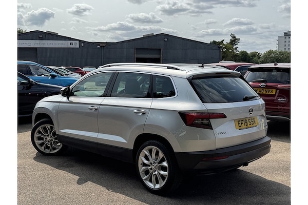 Used Skoda Karoq 2019 for sale - 75384637: Photo 2