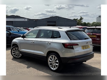 Used Skoda Karoq 2019 for sale - 75384637: Photo