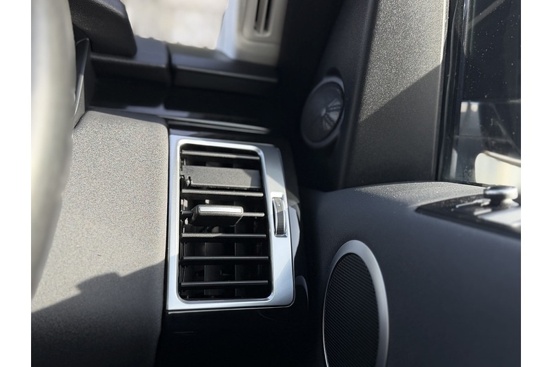 Used Land Rover Discovery 2018 for sale - 77283770: Photo 39