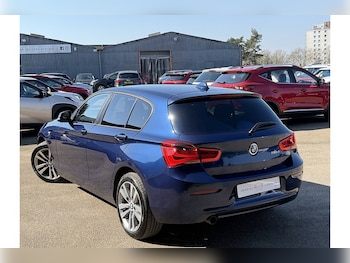 Used BMW 1 Series 2018 for sale - 77831778: Photo