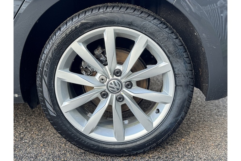 Used Volkswagen Golf 2018 for sale - 76612638: Photo 10