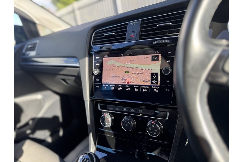 Used Volkswagen Golf 2018 for sale - 76612638: Photo 37