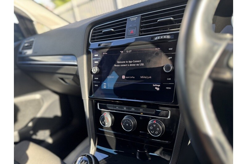 Used Volkswagen Golf 2018 for sale - 76612638: Photo 41