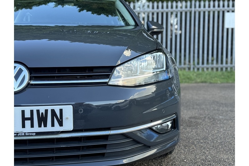 Used Volkswagen Golf 2018 for sale - 76612638: Photo 9