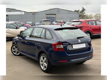 Used Skoda Rapid Spaceback 2016 for sale - 77502669: Photo