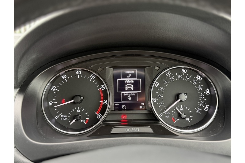 Used Skoda Rapid Spaceback 2016 for sale - 77502669: Photo 33