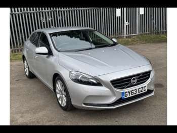 Used Volvo V40 2014 for sale - 73874733: Photo