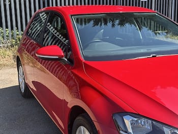 Used Volkswagen Golf 2017 for sale - 79875639: Photo