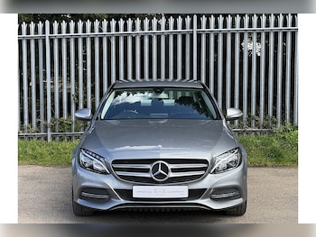 Used Mercedes-Benz C Class 2015 for sale - 77831781: Photo