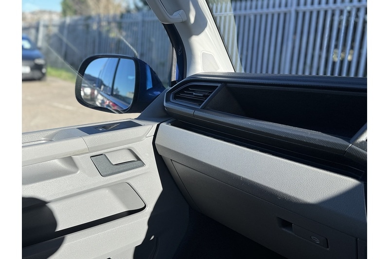 Used Volkswagen Transporter 2021 for sale - 76536246: Photo 38