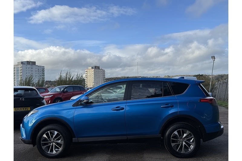 Used Toyota RAV4 2016 for sale - 76280496: Photo 12