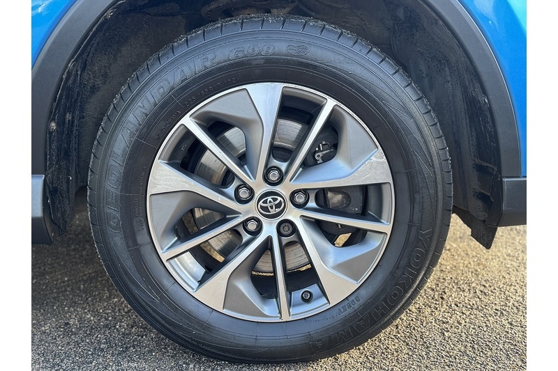 Used Toyota RAV4 2016 for sale - 76280496: Photo 13