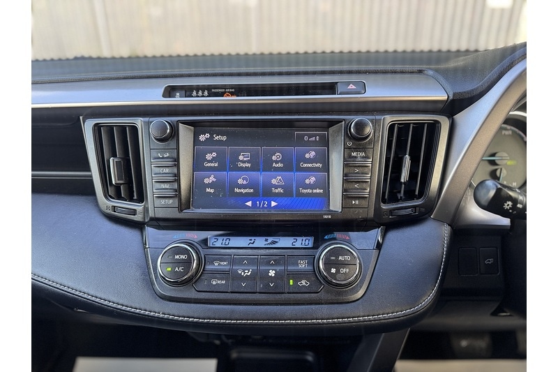 Used Toyota RAV4 2016 for sale - 76280496: Photo 40