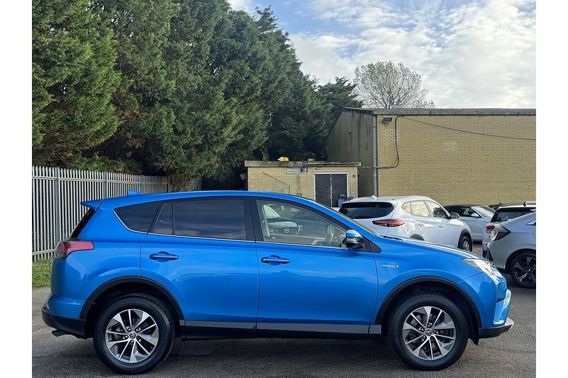Used Toyota RAV4 2016 for sale - 76280496: Photo 6