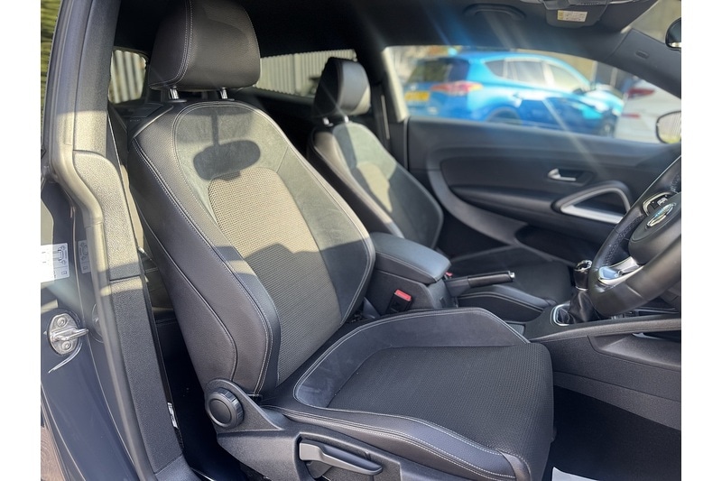 Used Volkswagen Scirocco 2016 for sale - 76157850: Photo 19